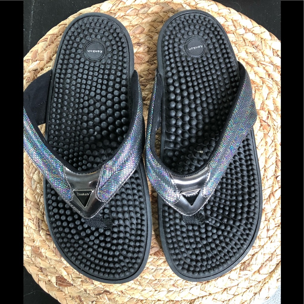 Kenkoh Spirit Silver Metallic Massage Sandal Sz 8